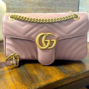 GG Marmont Mini Shoulder Bag